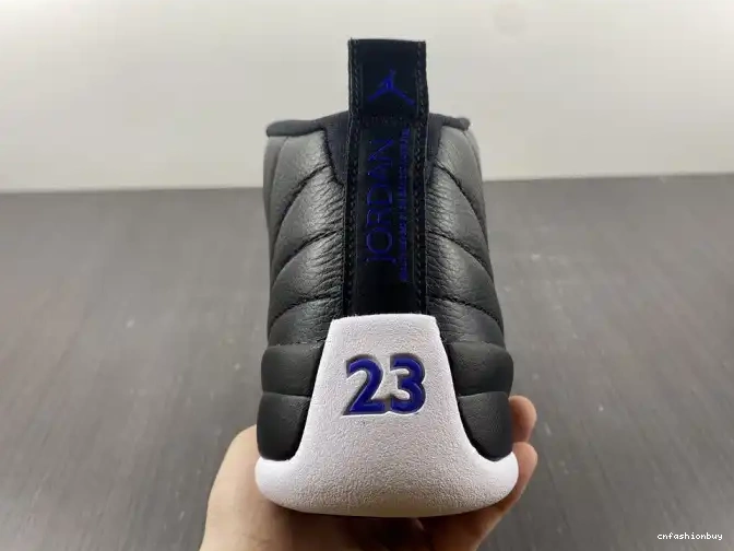 12 WMNS Air AO6068-004 Hyper Royal Jordan 0527
